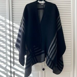 BB Dakota Charcoal and Black Knit Poncho